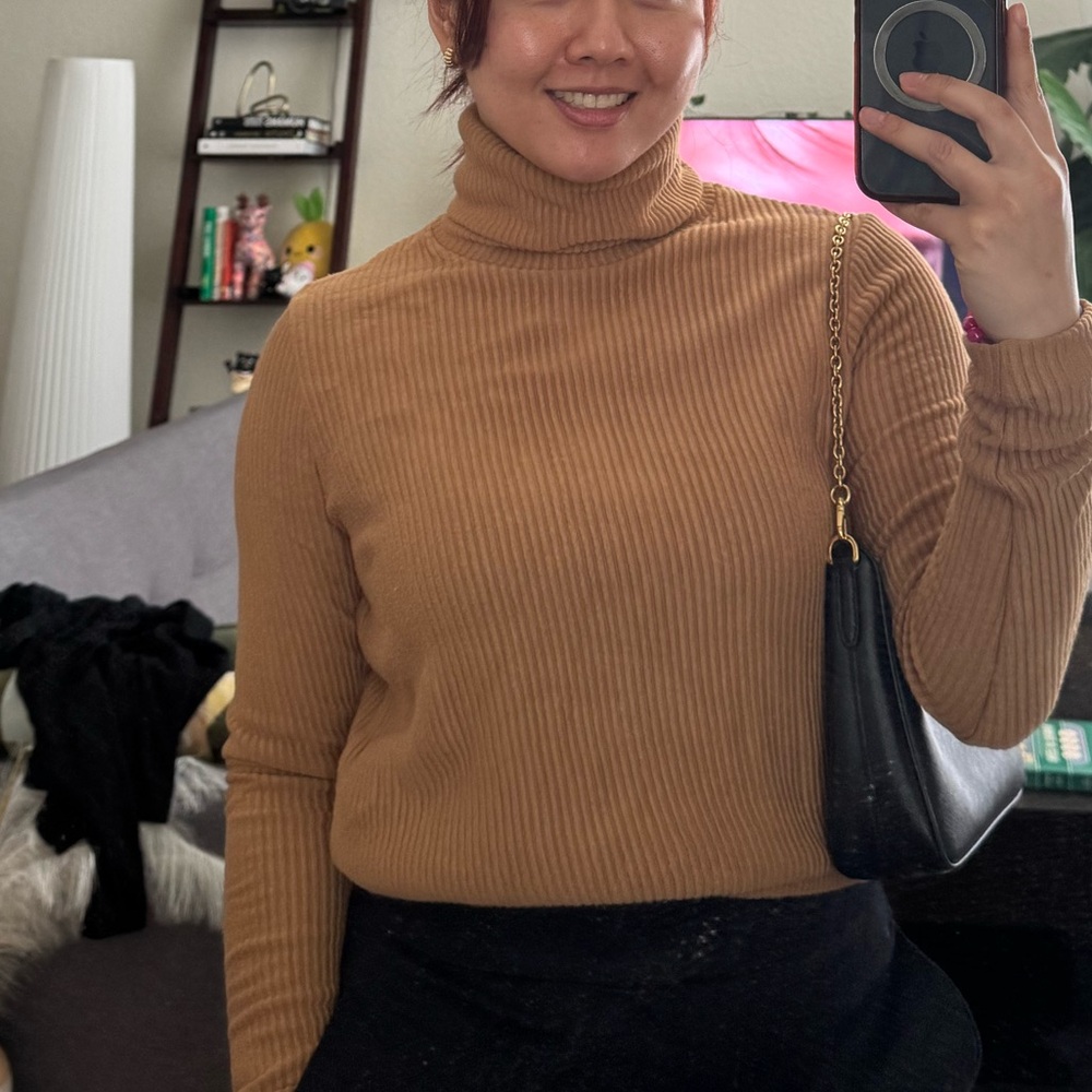 Club Monaco Tan Ribbed Turtleneck Sweater